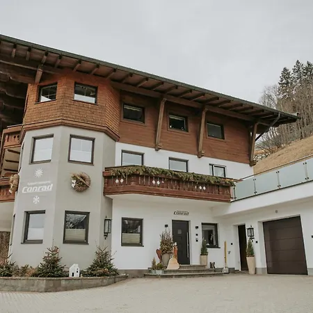 Conrad Saalbach-Hinterglemm